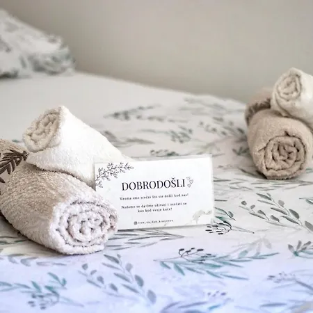 아파트 Vas Dom 2 크랄레보